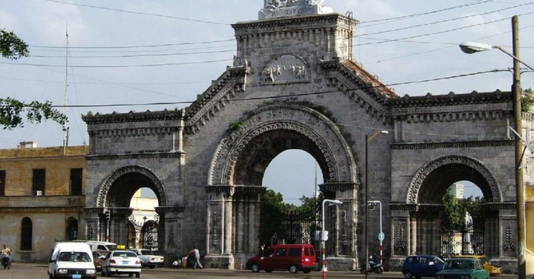 Cementerio de Colón en la Habana, continúa con su mal servicio