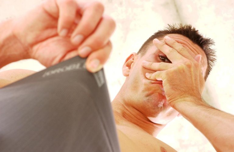 La COVID puede provocar disfunción eréctil y recogimiento del pene