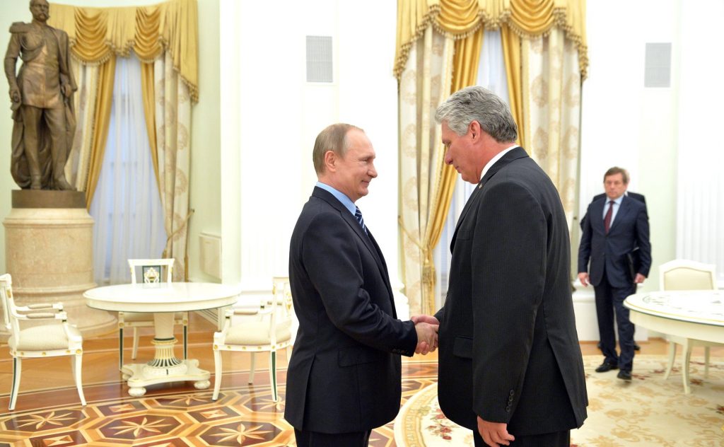 Crece la tensión entre Rusia y Estados Unidos por Ucrania, y Cuba respaldando a Rusia.