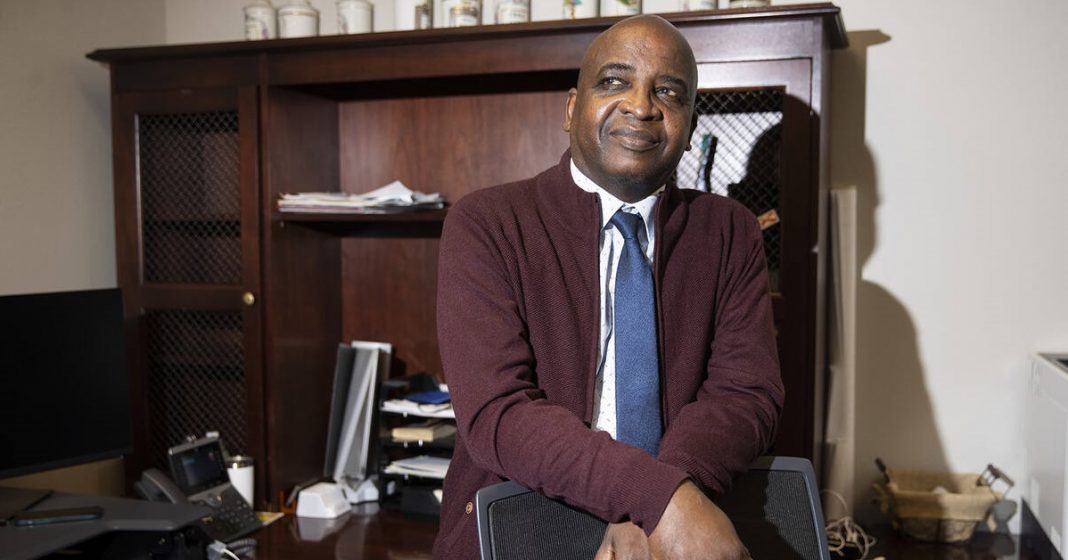 El doctor nacido en Cuba Fermin Leguen