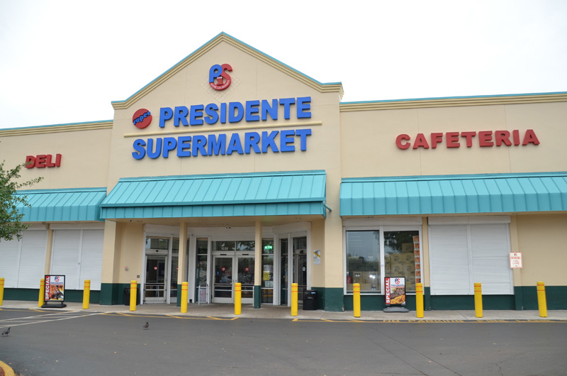 Supermercado Presidente debe pagar a mujer hispana
