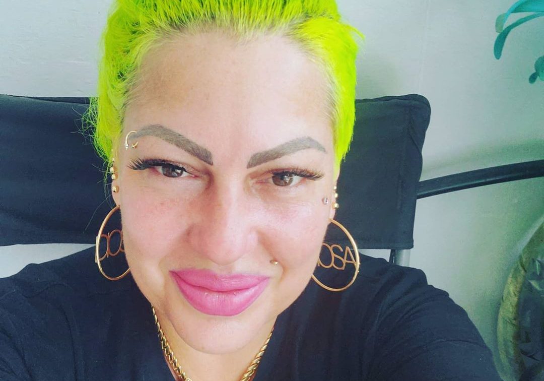 ¡La papaya de 40 libras de La Diosa en la radio francesa!