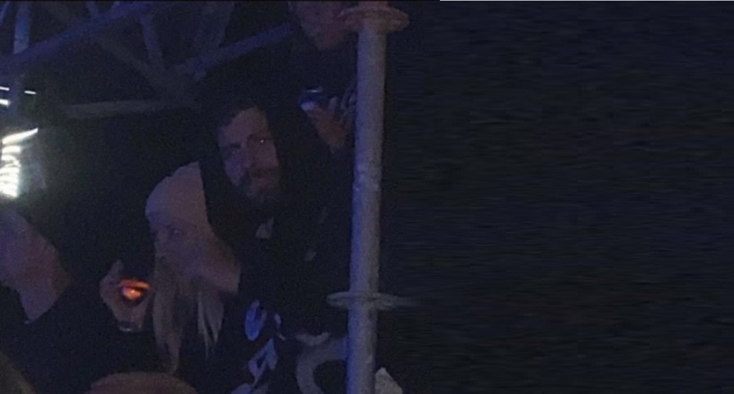 Gerard Piqué acompañado de una rubia. ¿Es esta su novia nueva?