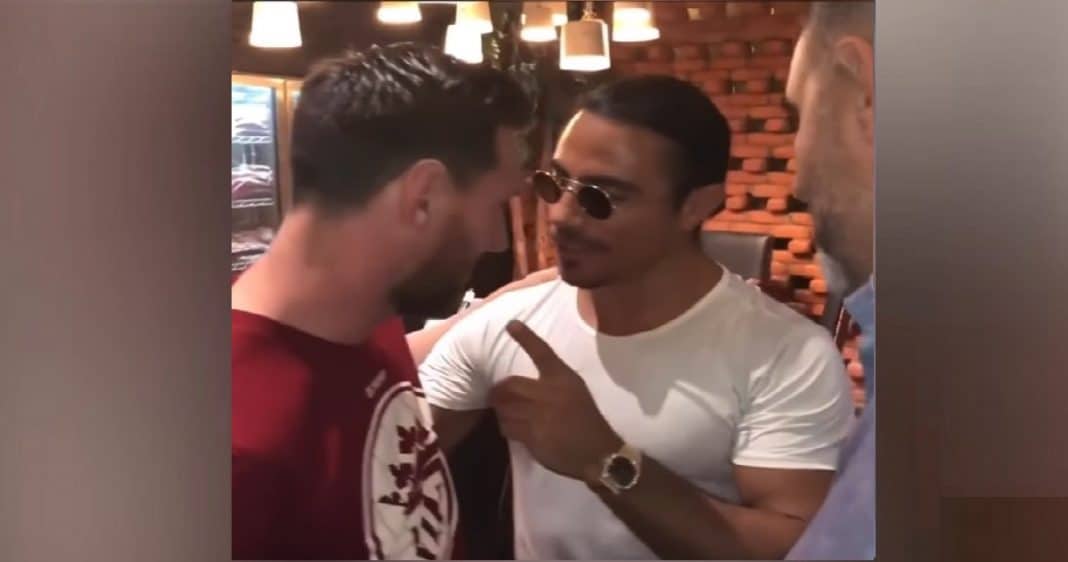 Salt Bae quiere demostrar que es amigo de Lione Messi