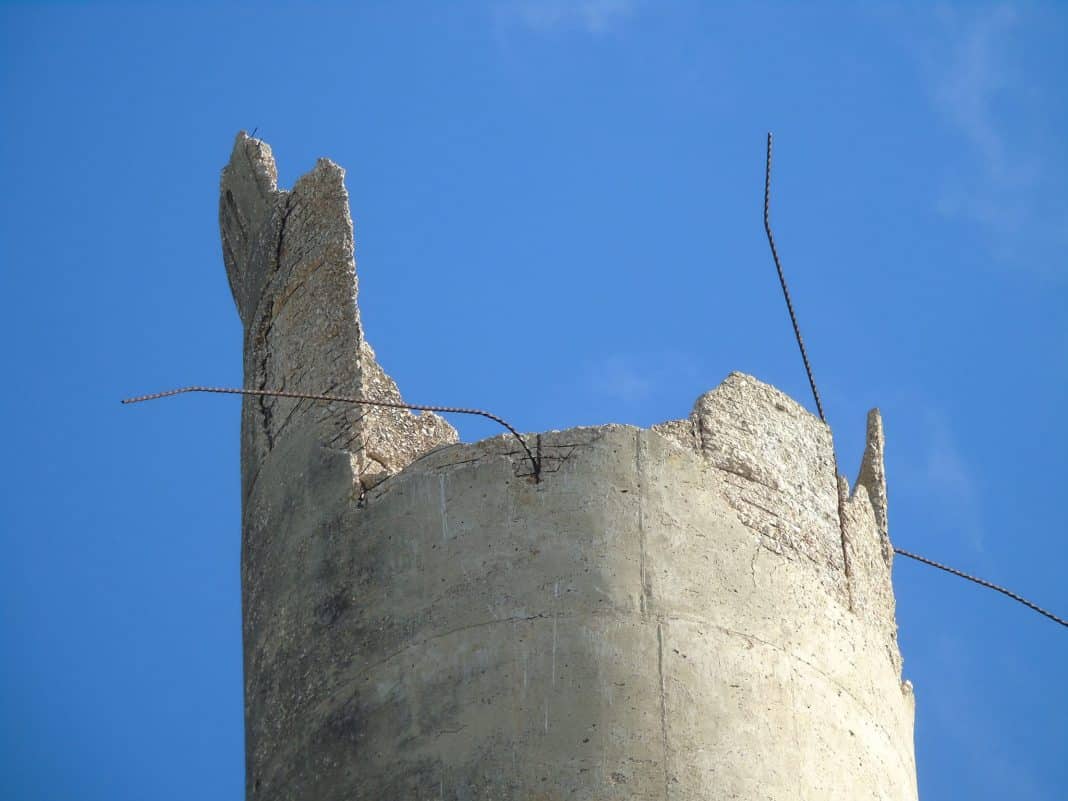 Aumenta el peligro de derrumbe en chimenea de Velasco