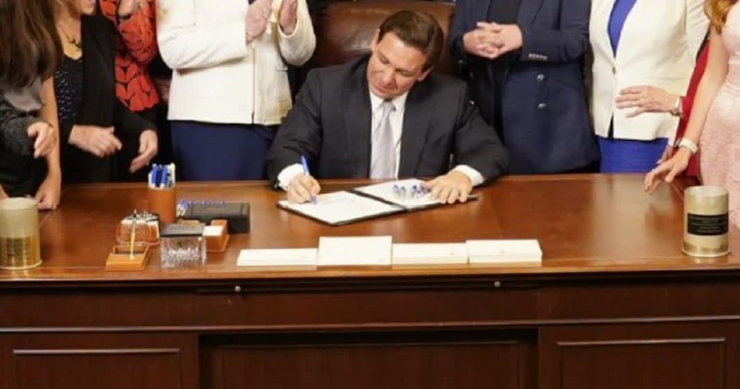 Ron DeSantis pone fin a ley que exigía requisito de unanimidad para condenar a muerte en Florida