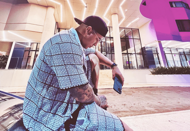 Yomil tardará en encontrar pareja