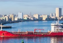 Apagones en Cuba pudieran ser peores aún, advierten tras confiscación de petróleo venezolano Shutterstock