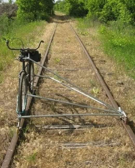 Bicleta convertida en tren
