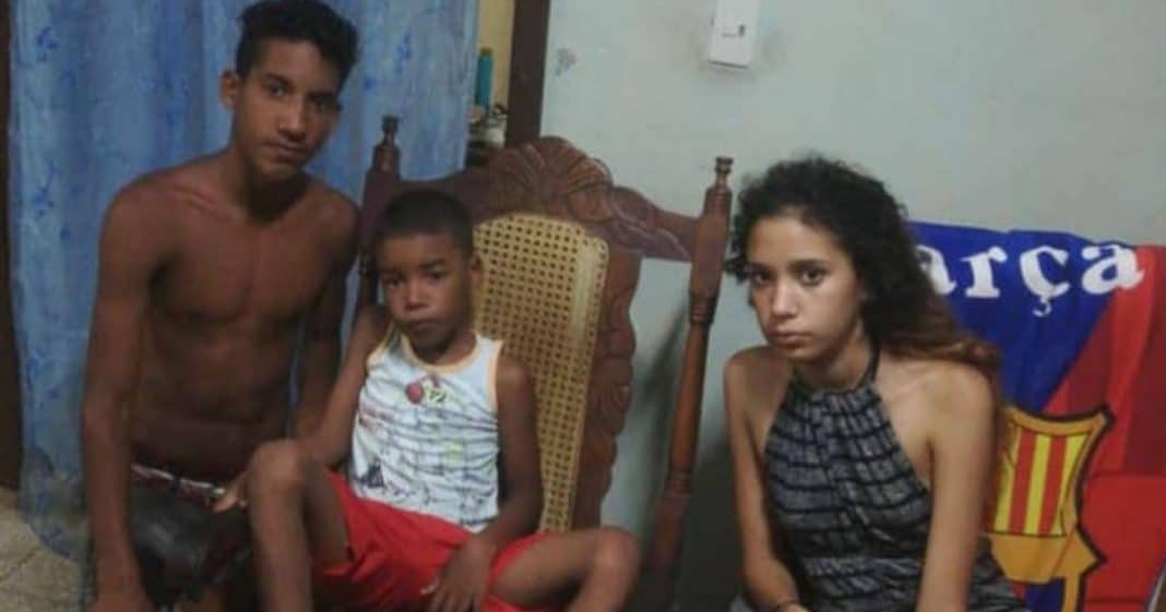 Menores sobreviven a accidente