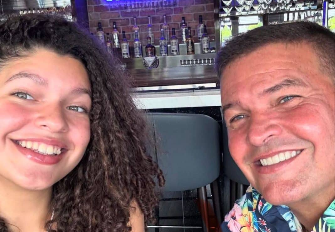Orlando Fundichely reconecta con su hija Luciana en Miami