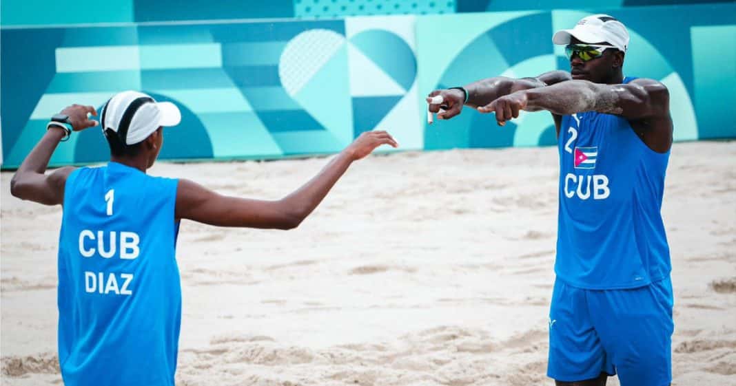 Noslén Díaz (i) y Jorge Alayo