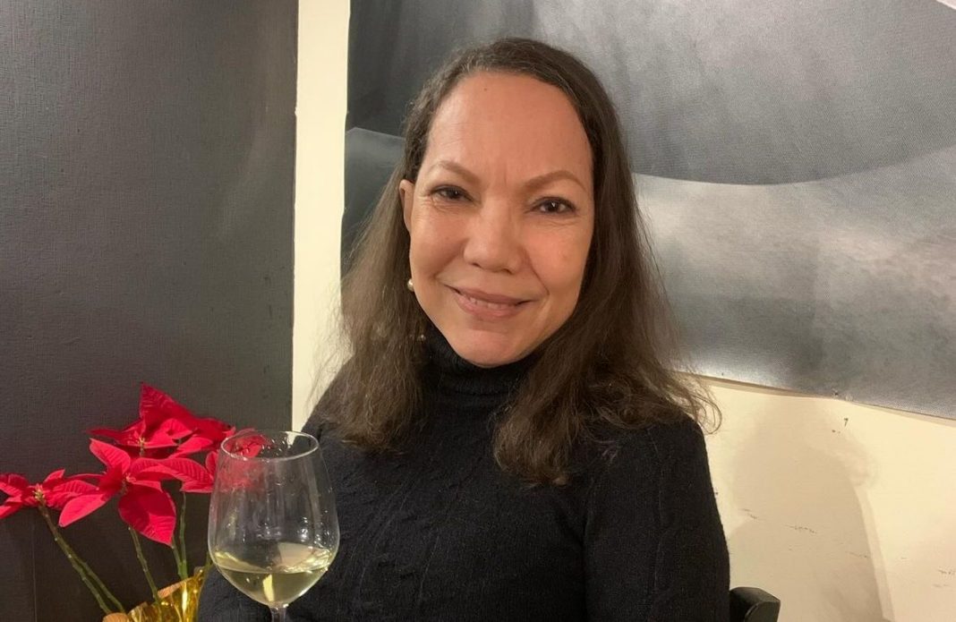 “La mulata más bella de Cuba”: Piropean a Luisa María Jiménez por foto en bañador