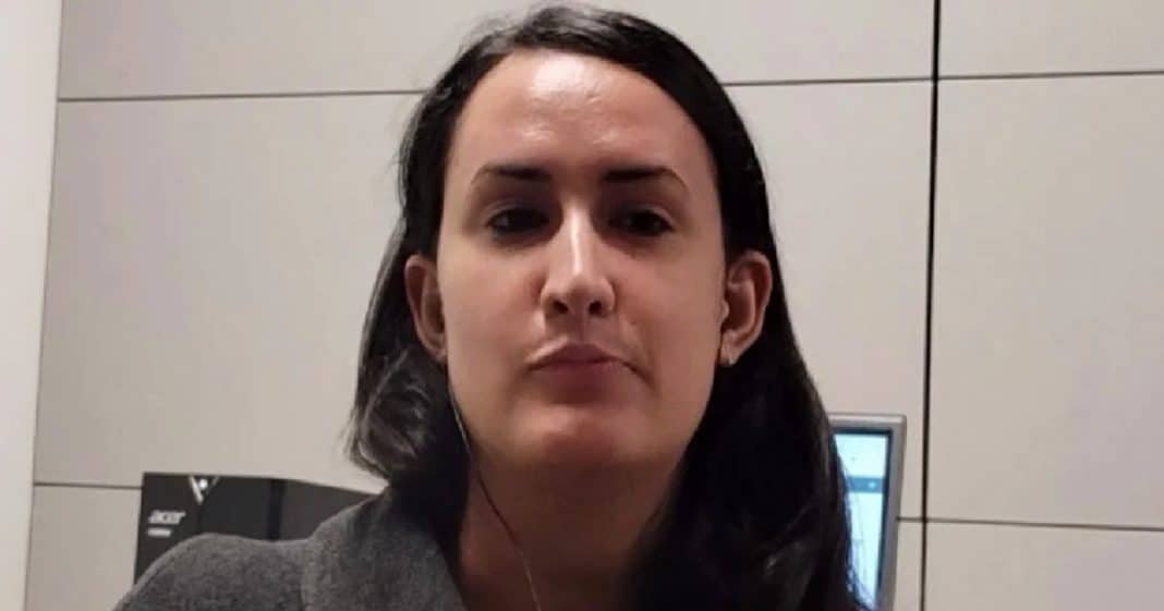 Periodista oficialista cubana