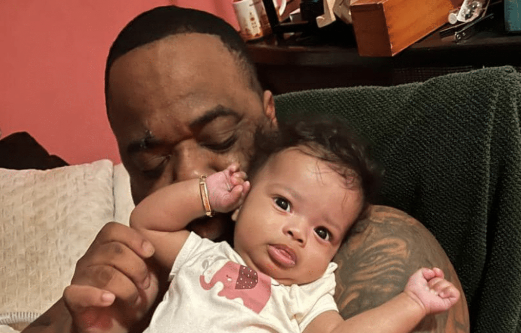 Cantante cubano Jorge Junior, líder de Los 4, sufre herida cerca del ojo tras accidente