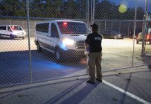 ¡No aguantaron más! Cubanos se organizan y logran hacer una protesta (en Alcatraz) Alligator Alcatraz