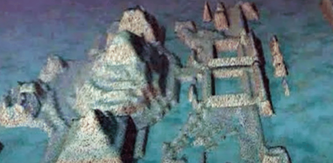 Ruinas en Cuba, bajo agua, cerca de Pinar del Río