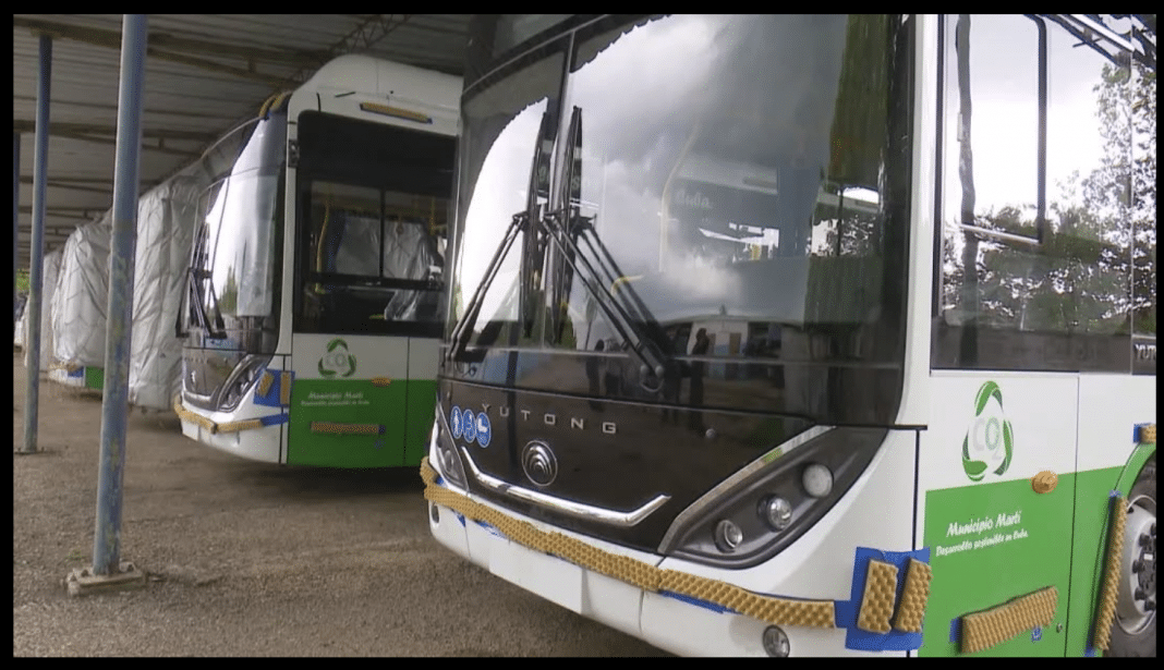 Cinco ómnibus procedentes de China marca Yutong, comenzarán a operar en Matanzas