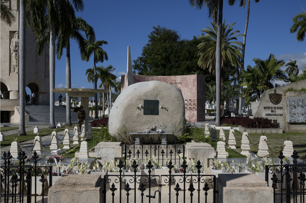 Tumba de Fidel Castro en Santa Ifigenia