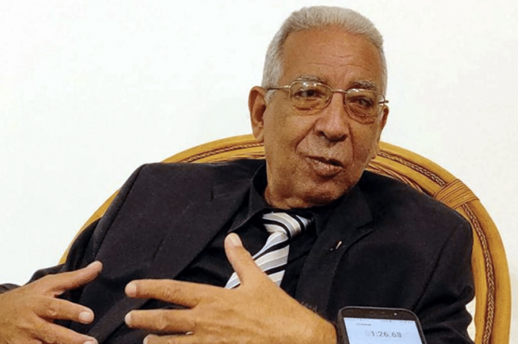 Muere Eduardo Torres Cuevas