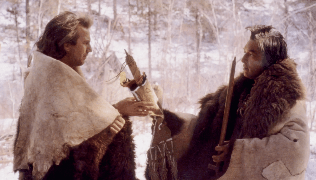 Graham Greene fallece a los 73 años