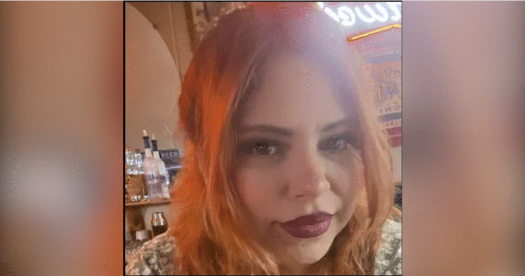 Madre hispana trabajadora de UPS