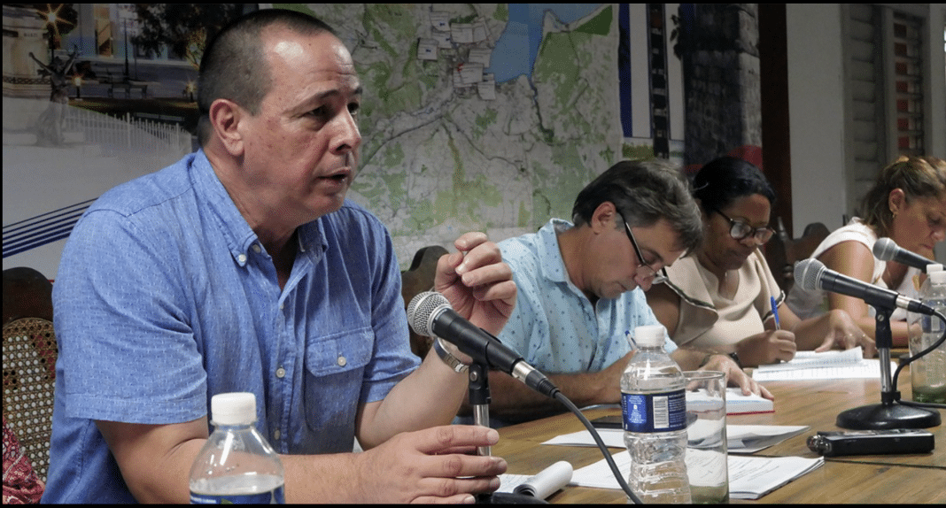 La epidemia de fiebre y otras cosas que azota a Matanzas, no ha dejado muertos, dice el Ministro de Salud Pública