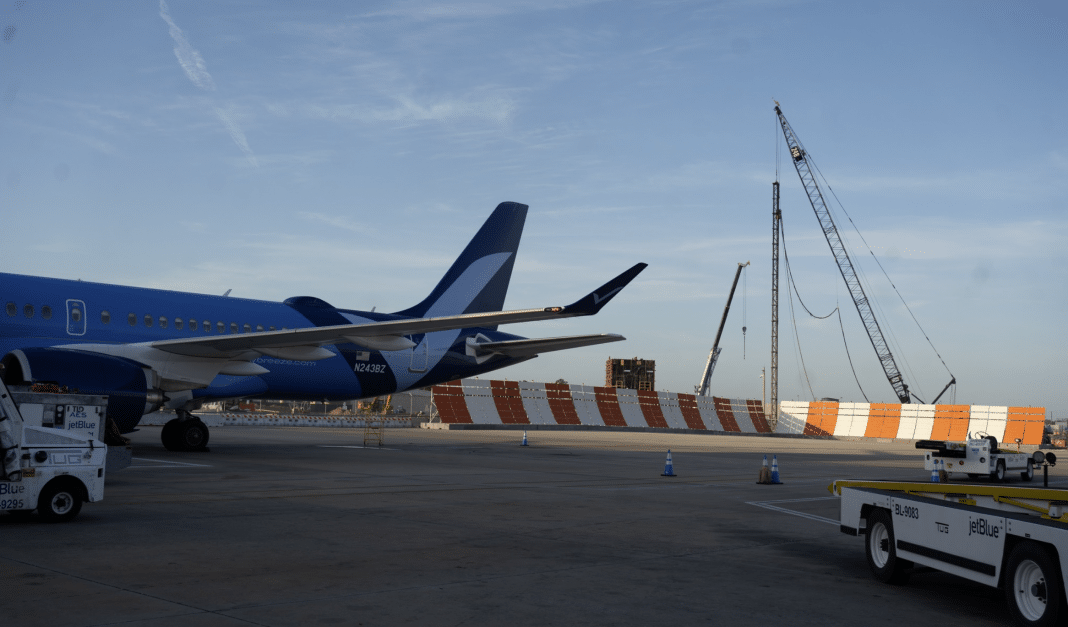 Vuelo procedente de Cuba tiene un percance al aterrizar en Fort Myers, Florida