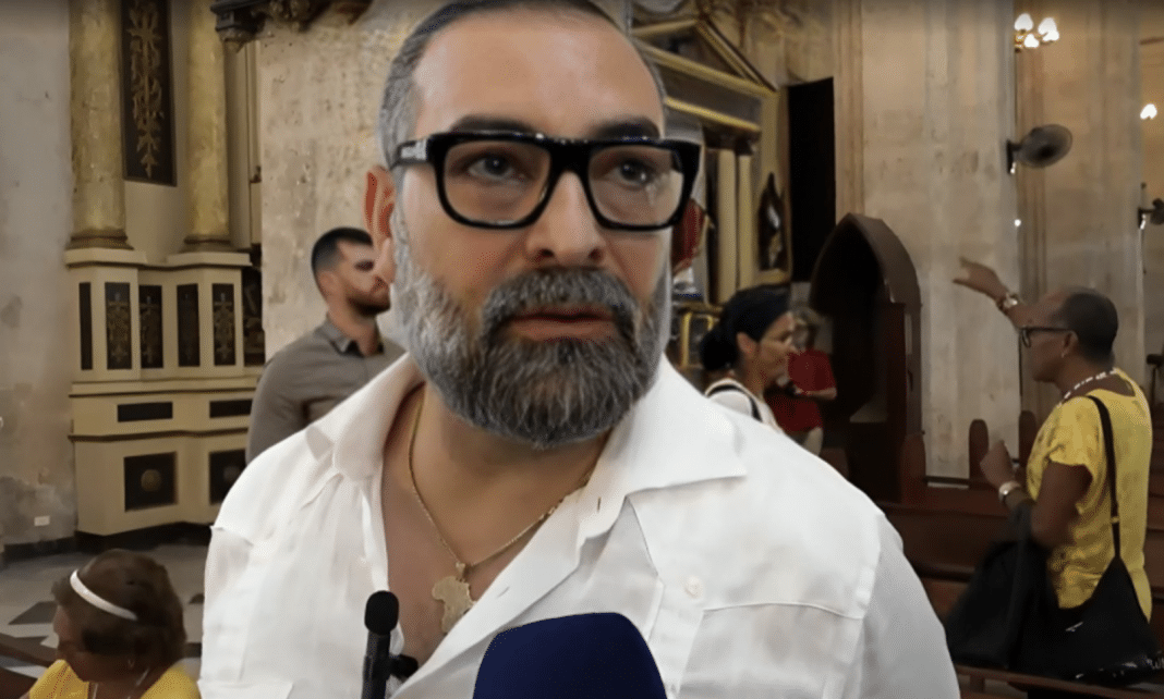 “Es lastimoso”: Alain Pérez critica el silencio oficial en Cuba por el centenario de Celia Cruz