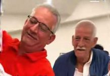 Abuelo cubano de 82 años conquista las redes tras reunirse con su familia en EE.UU.