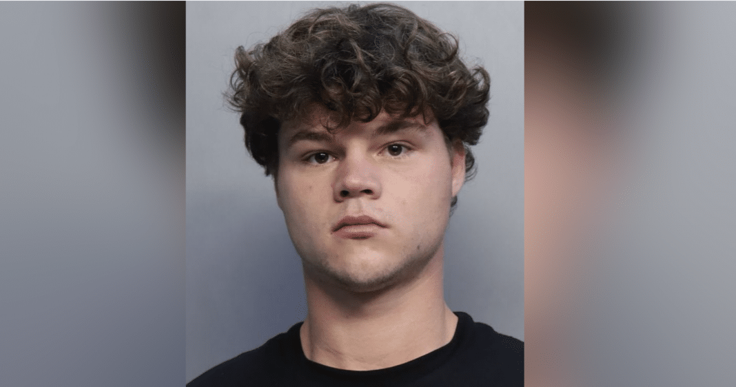 Jack Doherty es arrestado en Miami Beach