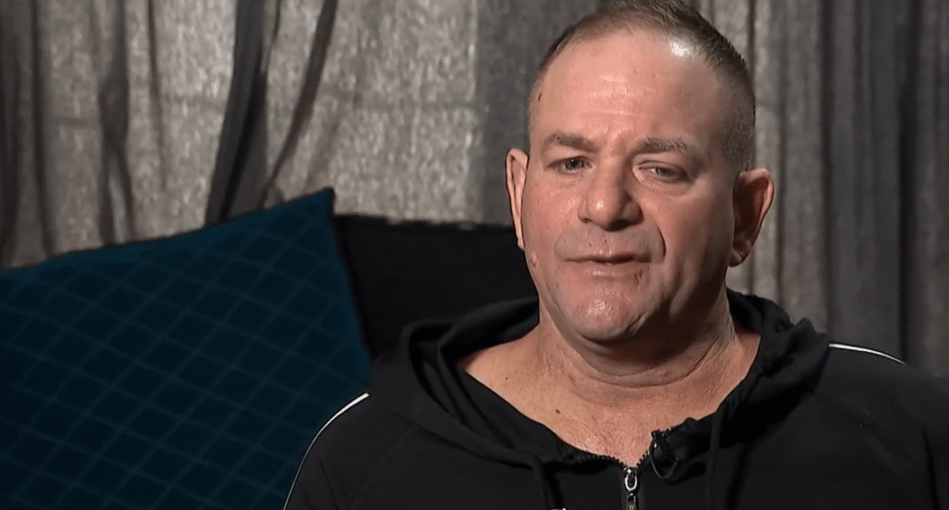 cubano se queda sin ser americano por la pausa migratoria