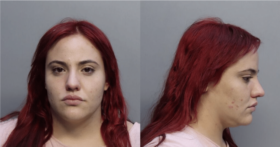 Joven cubana de 24 años le roba unos paquetes a un cubano en Hialeah