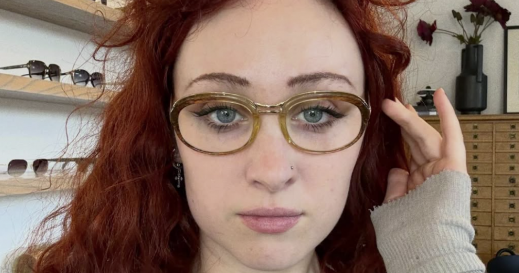 Chapell Roan causó sensación en los Grammy con su vestido