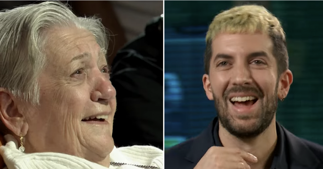 Cubana asiste a la Revuelta y conversa con David Broncano