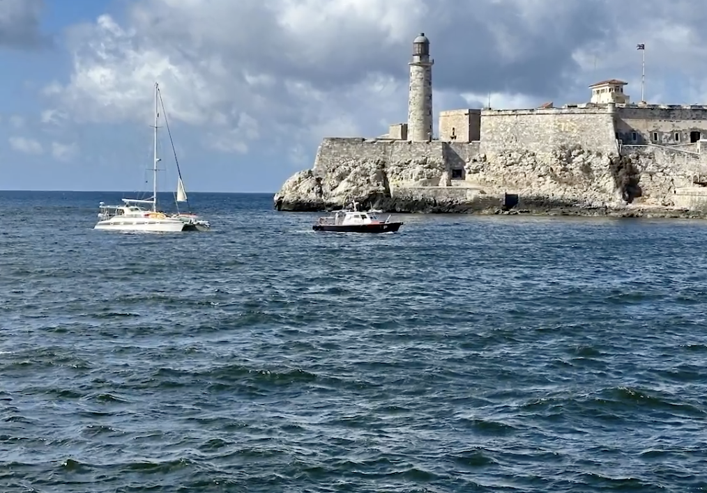 Llegan a La Habana los dos catamaranes del convoy “Nuestra América” desaparecidos en el Caribe