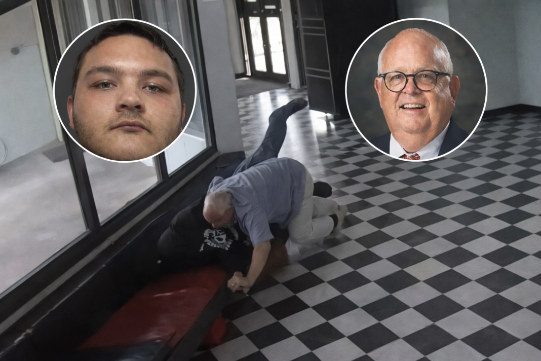 Director de secundaria en Oklahoma derriba a un atacante armado.