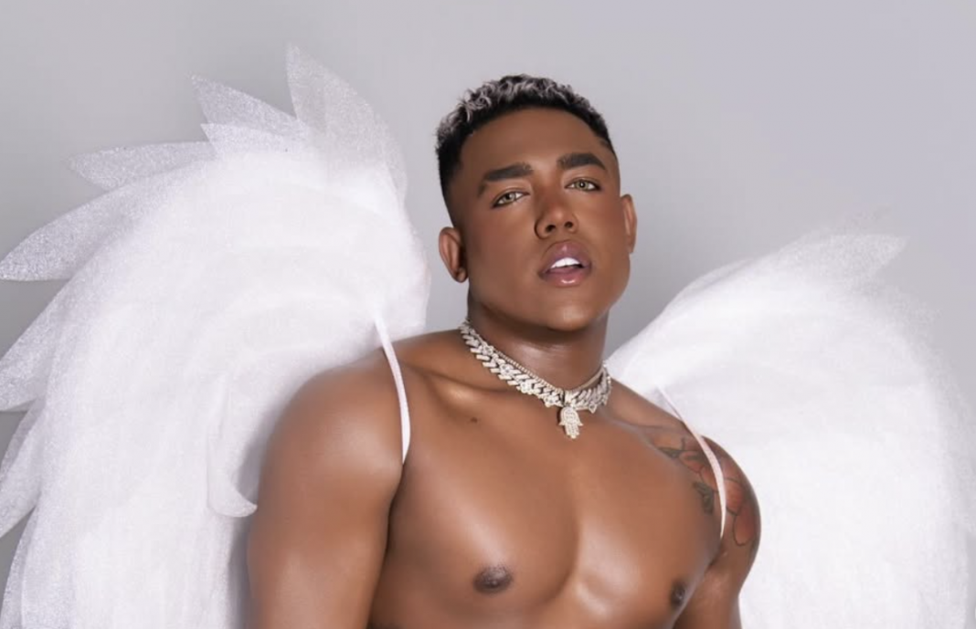 Kenny Robert recibe sus 27 años como solo él sabe hacerlo: fotos virales y declaración de vida