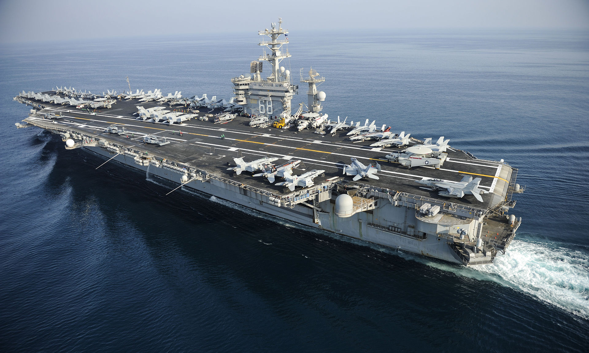 La Armada de EE.UU. concentra dos grupos de portaaviones alrededor de Irán, envía un tercero y mantiene al USS Nimitz frente a Sudamérica La Armada de EE.UU. concentra dos grupos de portaaviones alrededor de Irán, envía un tercero y mantiene al USS Nimitz frente a Sudamérica