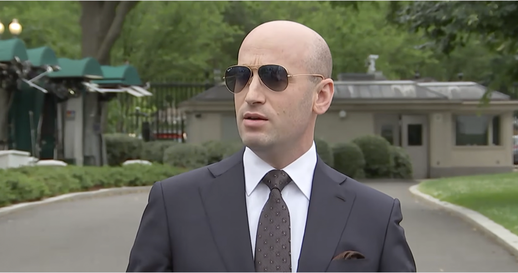 el asesor de la Casa Blanca Stephen Miller, habla sobre la acusación presentada por el Departamento de Justicia de Estados Unidos en contra de Raúl Castro, expresidente de Cuba