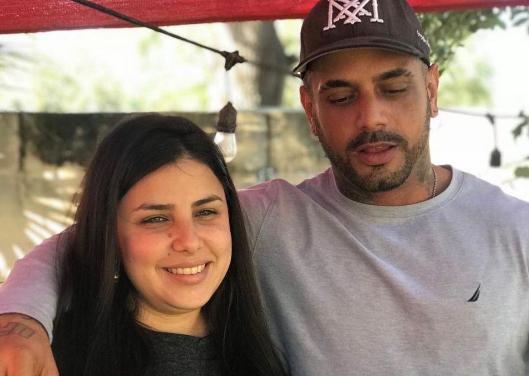 Al2 revela cómo llegó a EEUU la madre de su hijo y prima de El Cangrejo