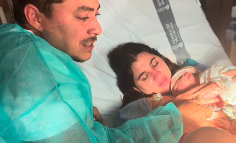 Dina Stars muestra por primera vez a su bebé Derek y las redes se llenan de ternura