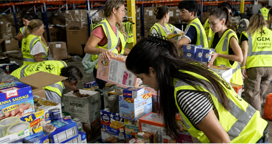 La ayuda humanitaria a Venezuela llega desde países que no se llevan entre sí