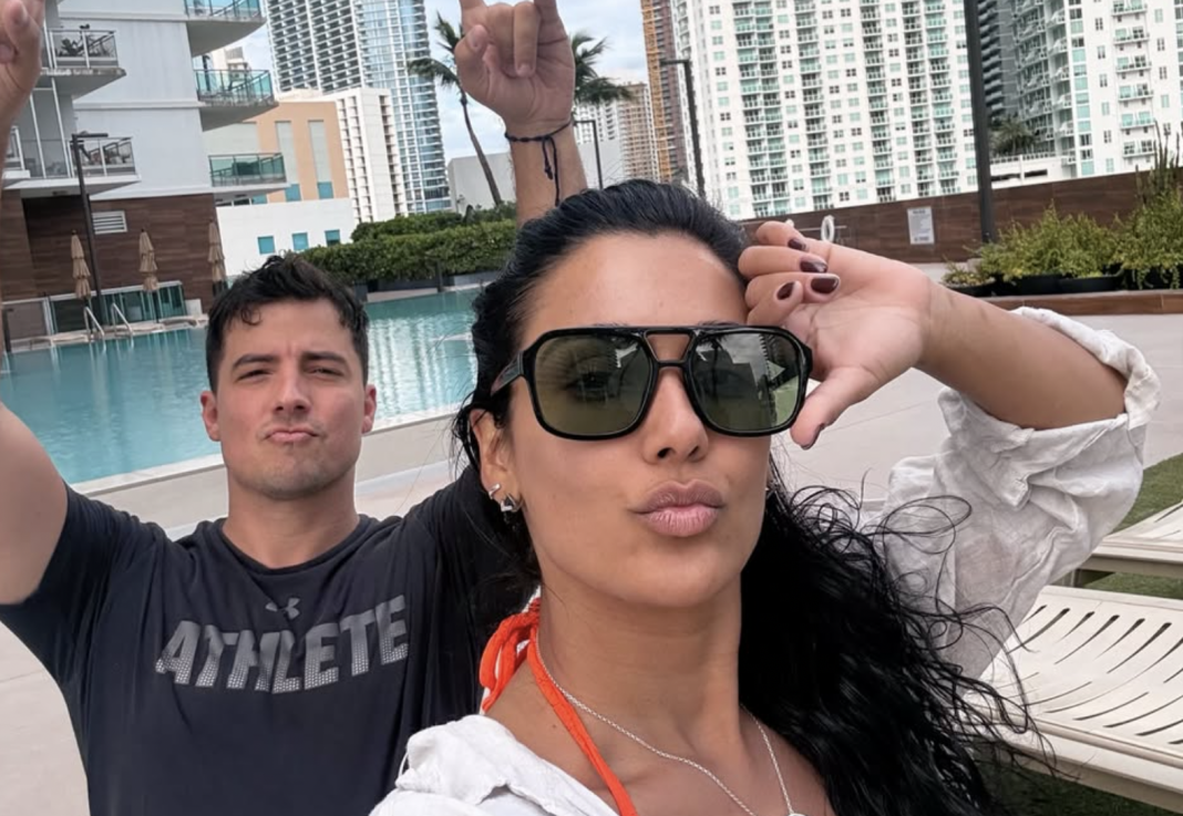 El novio de Camila Arteche vuelve a robar atención en Instagram