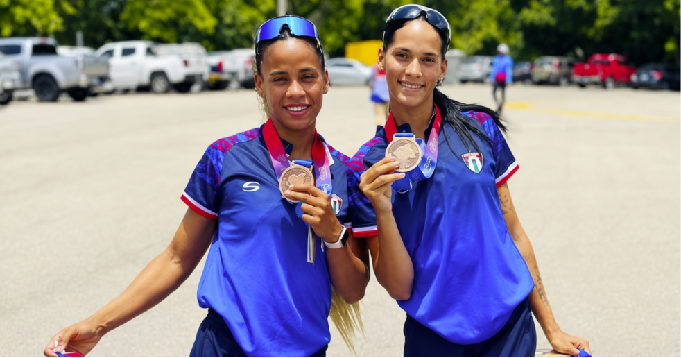 La atleta Leah Daniela Almeida se marchó poco antes de que la delegación emprendiera el regreso a la isla