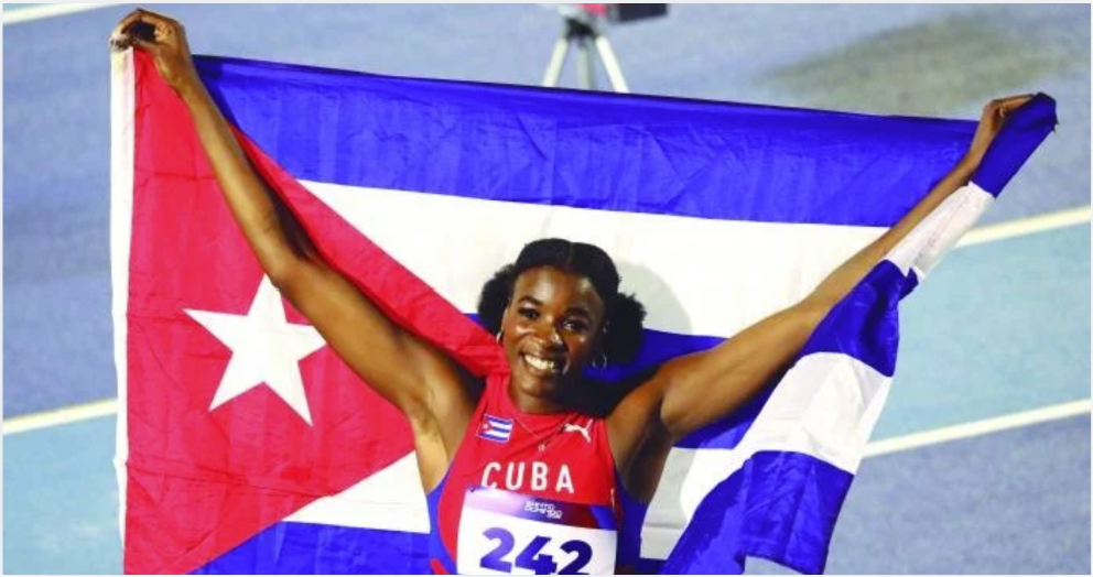 Leyanis Pérez conquista el oro en el triple salto en Juegos Centroamericanos de Santo Domingo