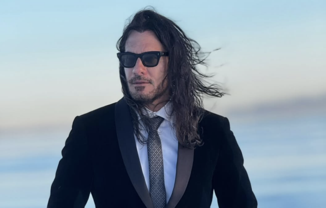 Actor cubano Mario Cimarro, de Pasión de Gavilanes, pide ayuda desde España: “Estoy pasando por una situación difícil”