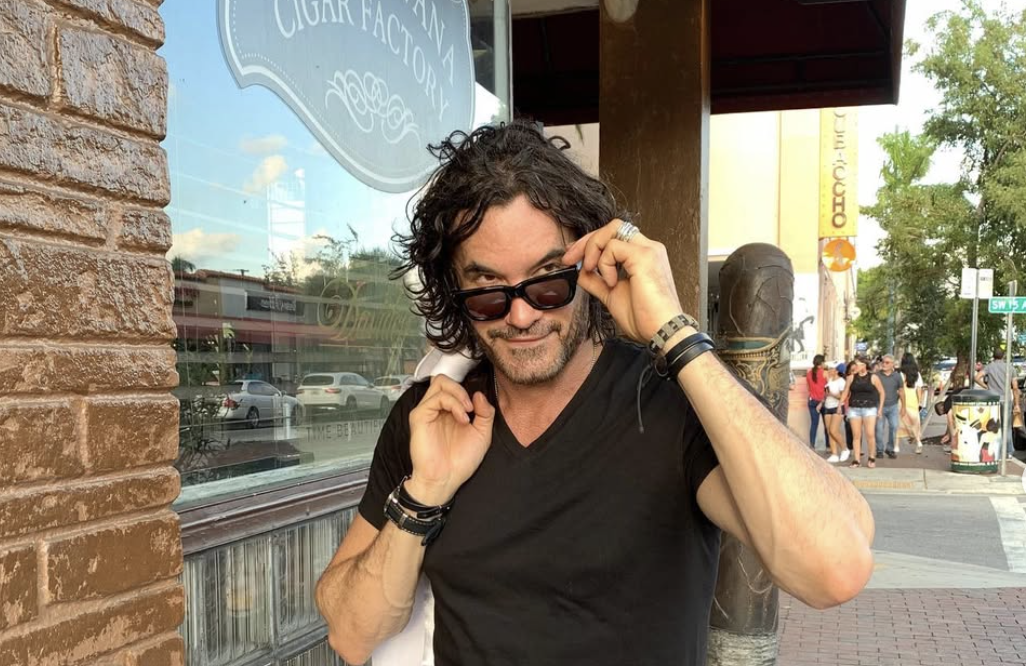 Actor cubano Mario Cimarro destroza la segunda temporada de Pasión de Gavilanes