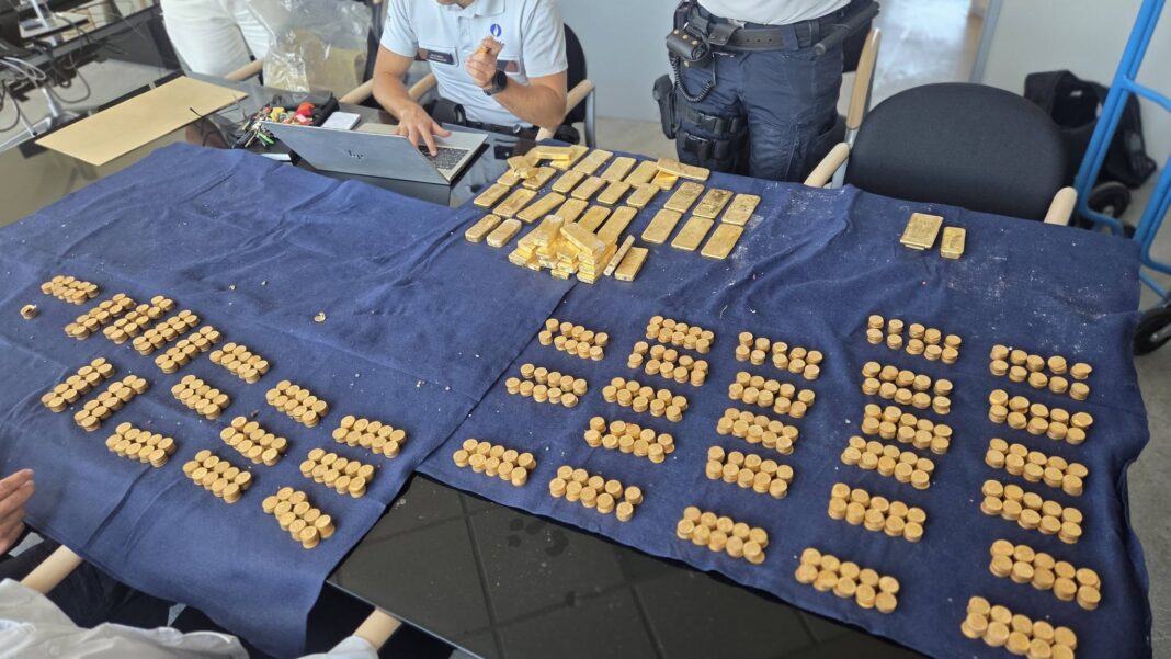 Encuentran diez millones de dólares en barras de oro, en Bélgica