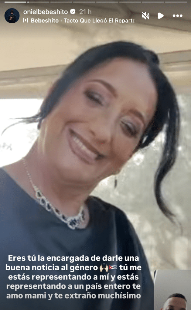 Chavela Campo, madre de Bebeshito, asiste a los Premios Juventud